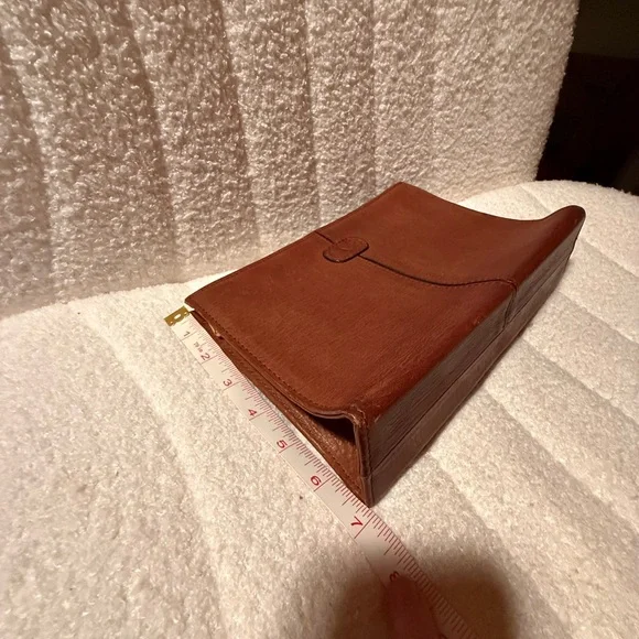 Valentino Garavani Brown Leather Clutch - Picture 4 of 15